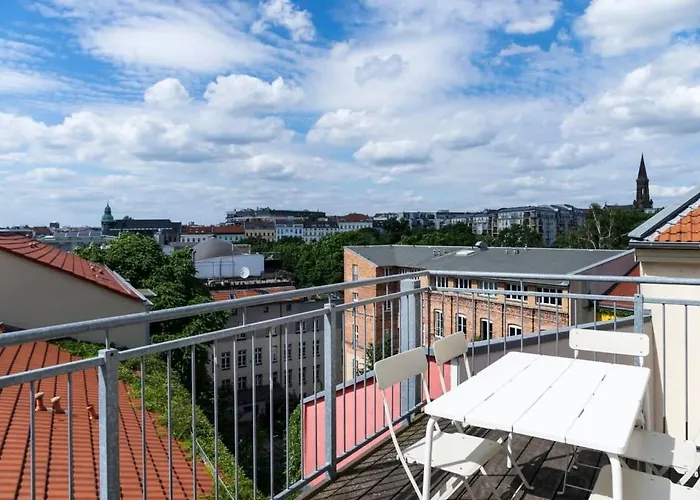 Urban Rooftop Apartment - Berlin Mitte - A C
